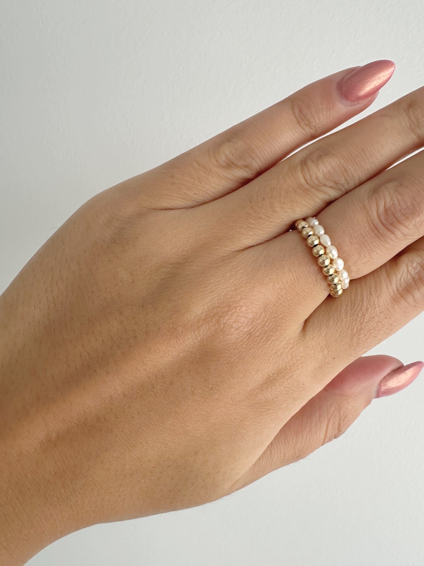 Mini Pearl Ring