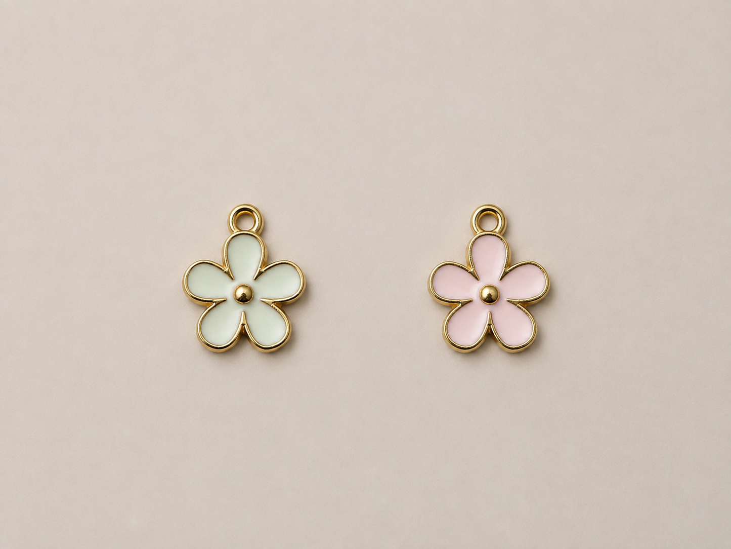 Flower Charm - Gold